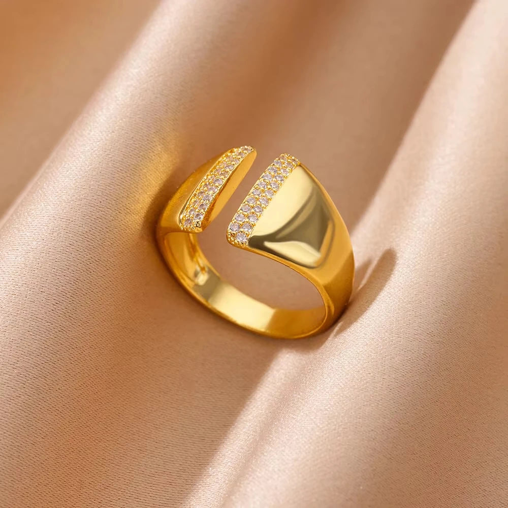Zircon Geometric Rings