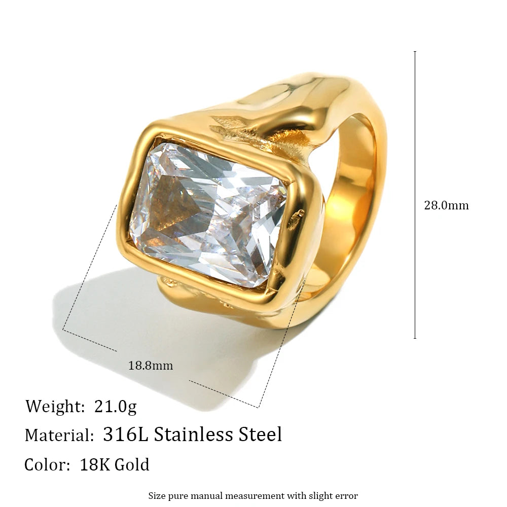 Deep-patterned Square Zircon Ring