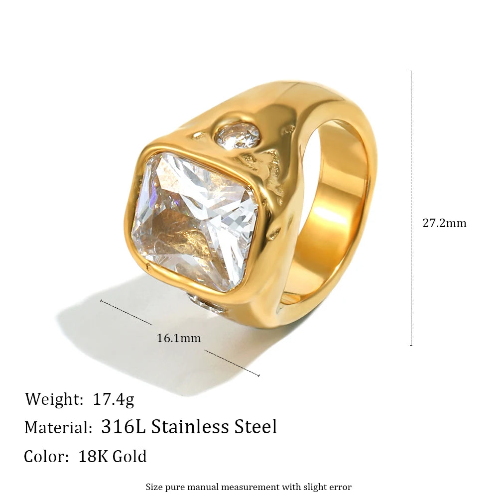 Deep-patterned Square Zircon Ring