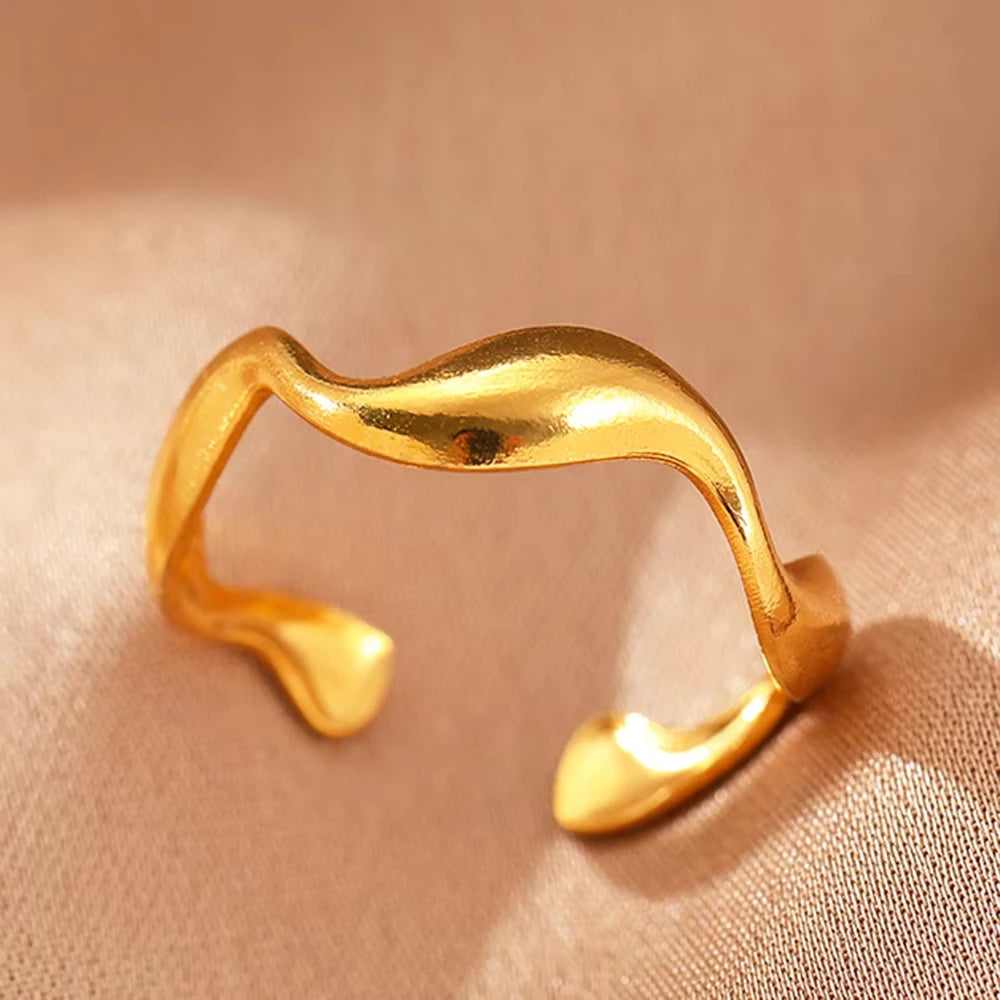 Zircon Geometric Rings