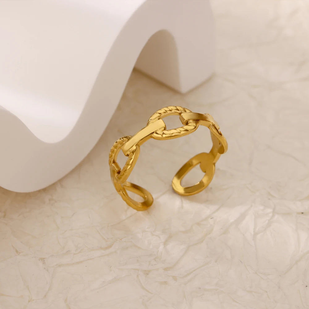 Zircon Geometric Rings