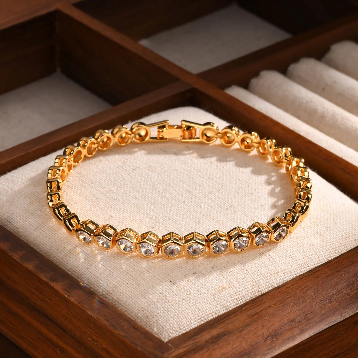18K Gold Plated Elegant Bracelet